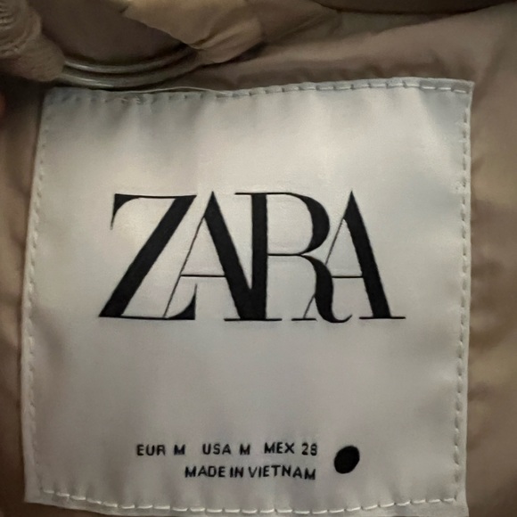 ZARA 3/4 PUFFER WITH HOOD - Picture 3 of 4